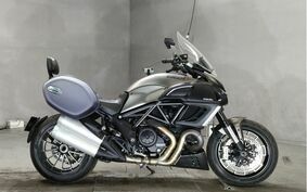 DUCATI DIAVEL STRADA 2014 G102JB