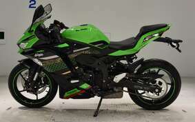 KAWASAKI ZX-25R ZX250E