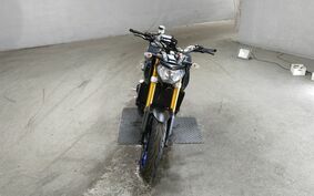 YAMAHA MT-09 2014 RN29