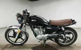 YAMAHA YB125SP PCJL