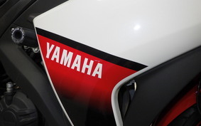 YAMAHA YZF-R25 A RG10J