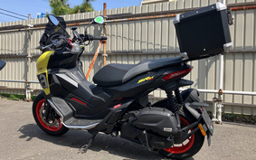 APRILIA SR GT200