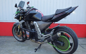 KAWASAKI Z1000 2004 ZRT00A