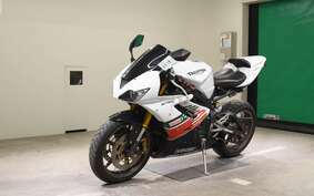 TRIUMPH DAYTONA 675 2007 MD1066