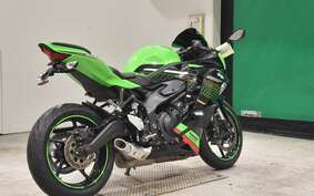 KAWASAKI ZX-25R ZX250E