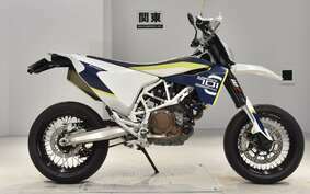 HUSQVARNA 701SM 2016 UST4