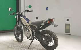 YAMAHA TRICKER DG10J