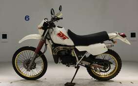 YAMAHA DT200 R 37F