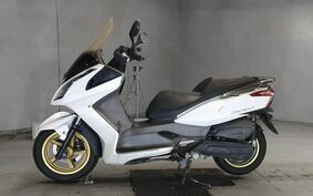 KYMCO DOWNTOWN 125 i 不明