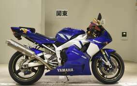 YAMAHA YZF-R1 2001 RN04