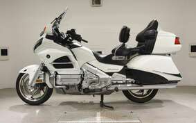 HONDA GL 1800 GOLD WING 2012 SC68