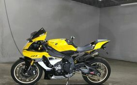 YAMAHA YZF-R1 2016 RN39N