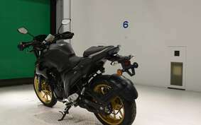 YAMAHA FZS25