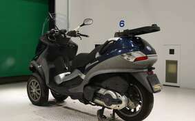 PIAGGIO MP3 400 2009