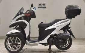 YAMAHA TRICITY 125 SE82J