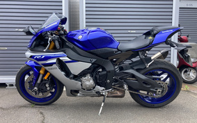 YAMAHA YZF-R1 2016 RN39