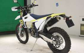 HUSQVARNA FE250