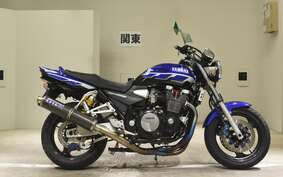 YAMAHA XJR1300 2000 RP03J