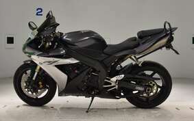 YAMAHA YZF-R1 2004