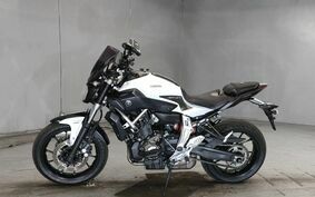 YAMAHA MT-07 2015 RM07J