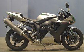 YAMAHA YZF-R1 2004 RN09