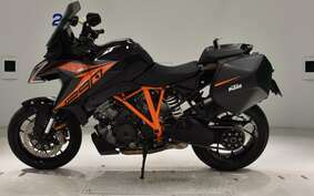 KTM 1290 SUPER DUKE GT 2023