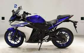 YAMAHA YZF-R25 RG10J