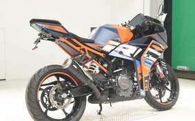 KTM 390 RC 2022