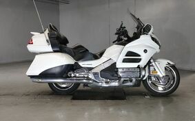 HONDA GL 1800 GOLD WING 2013 SC68