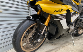 YAMAHA YZF-R1 2016 RN39