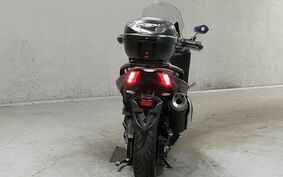 YAMAHA T-MAX 530 DX 2019 SJ15J