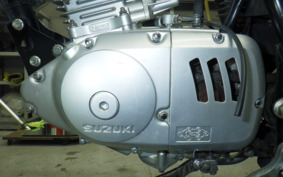 SUZUKI GN125 H