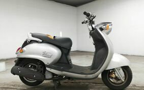 YAMAHA VINO 125 SE24