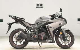 YAMAHA YZF-R25 A RG10J