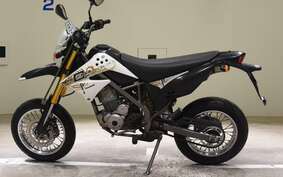 KAWASAKI KLX125D TRACKER LX125D