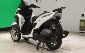 YAMAHA TRICITY 125 SE82J