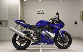 YAMAHA YZF-R6 2006 RJ09