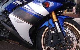 YAMAHA YZF-R1 2009 RN19