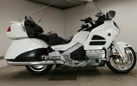 HONDA GL 1800 GOLD WING 2012 SC68