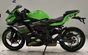 KAWASAKI ZX-25R ZX250E