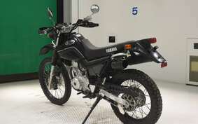 YAMAHA SEROW 225 Gen.3 DG08J