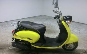 YAMAHA VINO 125 SE24