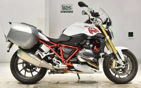 BMW R1200R 2015 0A04