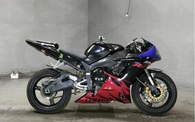 YAMAHA YZF-R1 2003 RN10