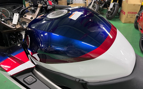 HONDA VFR800F 2022 RC79