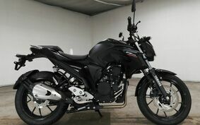 YAMAHA FZ25 RG42