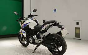 BMW G310R 2017