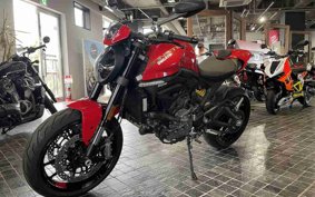 DUCATI MONSTER 937+ 2021 1M00A