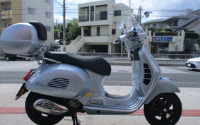 VESPA GTS300super 2022