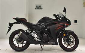 YAMAHA YZF-R25 RG10J